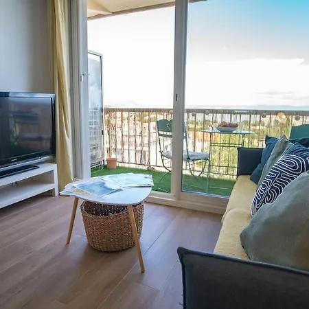 Superb T4 Souplex In Giens Apartment Hyeres Exterior photo